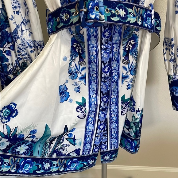 NWT Fashion Nova Blue and White Floral Dress - Picture 5 of 16
